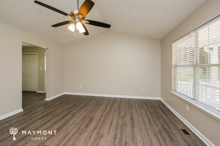 Building Photo - 3652 Reynolds Rd