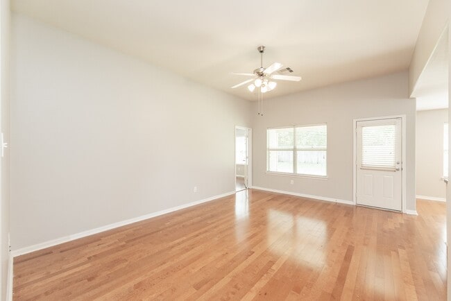 Building Photo - 3910 Enclave Mist Ln