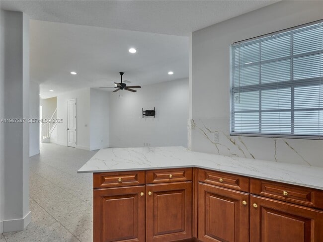Building Photo - 475 Ocean Ridge Wy