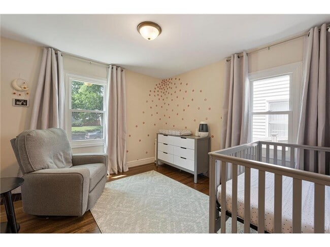 Building Photo - 2629 Idaho Ave S