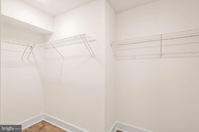 Building Photo - 383 Scranton Ln