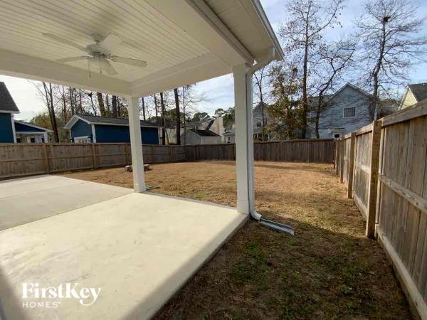 Building Photo - 1665 Emmets Rd