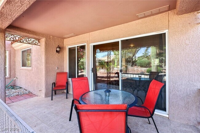 Building Photo - 3013 Sungold Dr