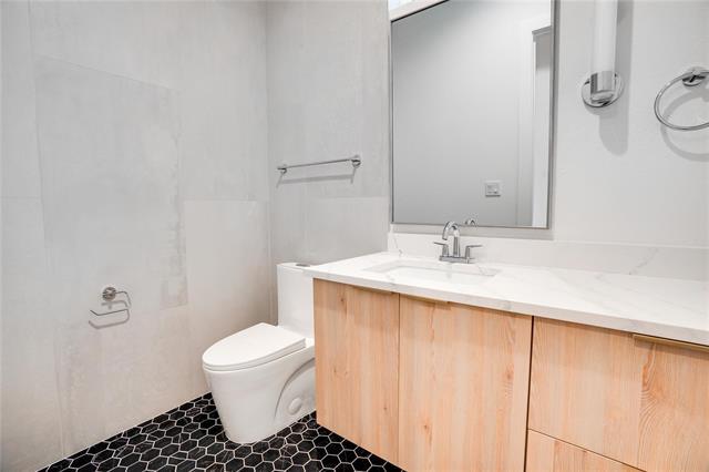 Building Photo - 3321 Walchard Ct