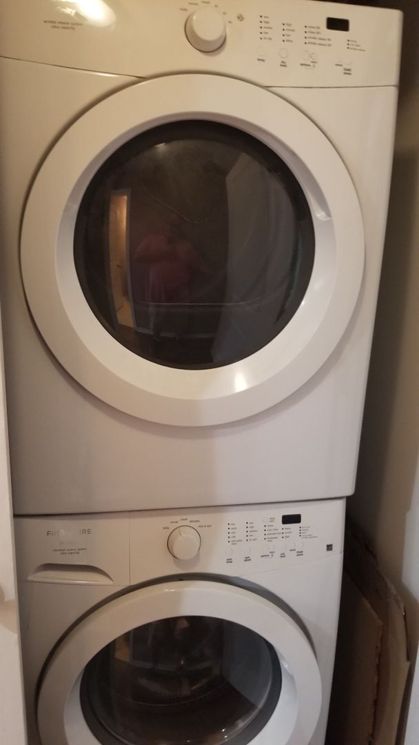 Building Photo - 1949 N Gratz St