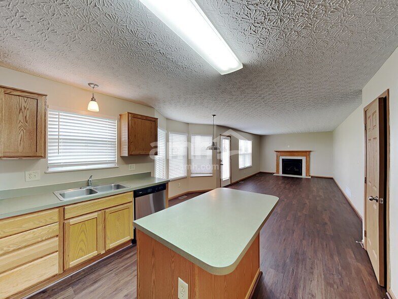 Building Photo - 7630 Blacklick Ridge Blvd