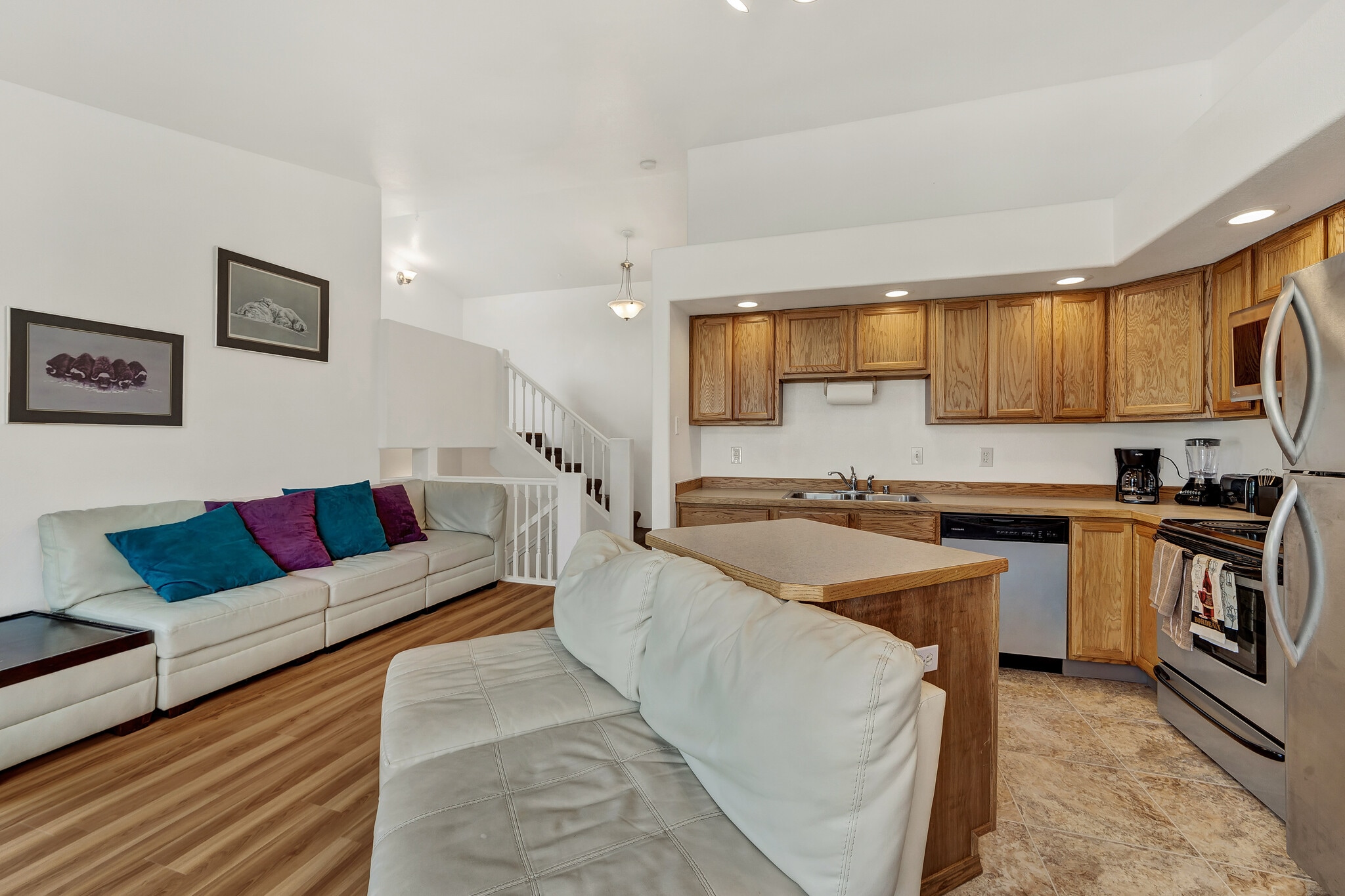 Building Photo - 1006 San Fernando St