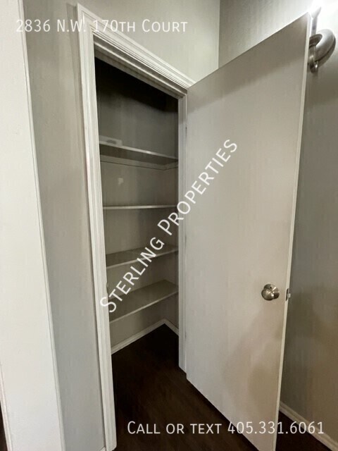 Building Photo - 2836 NW 170th Ct