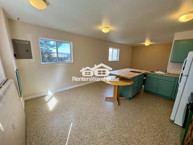 Primary Photo - 30 Murray St