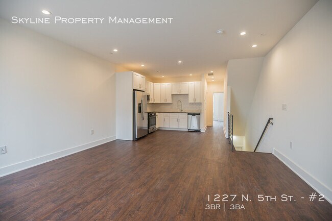 Building Photo - 1227 N 5th St