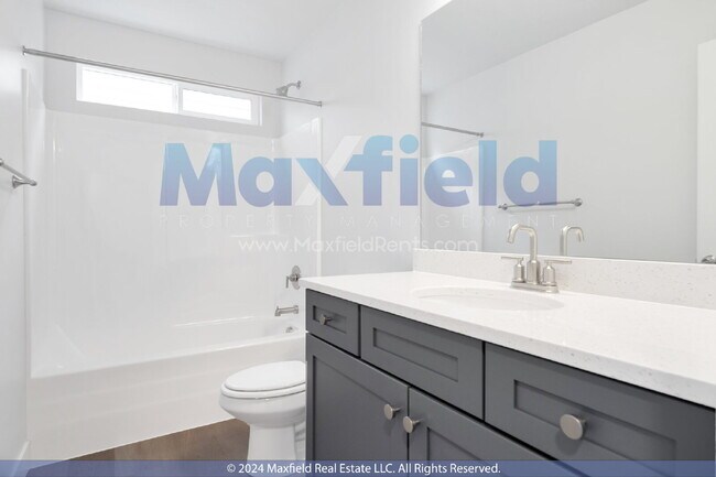 Building Photo - $500 OFF LEASE SPECIAL | END UNIT - EV Ready - 3BD 2.5 BA 2GA