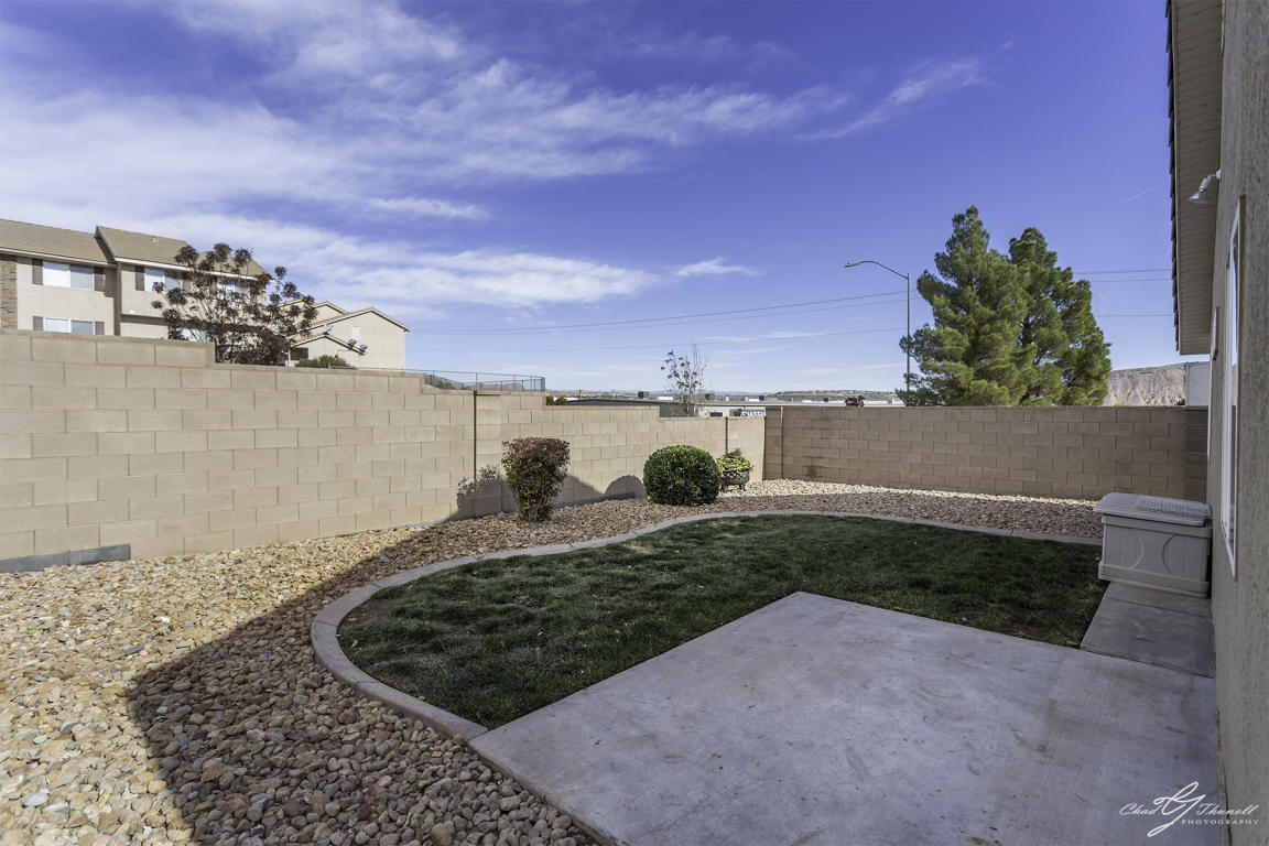 Building Photo - 2930 E 450 N