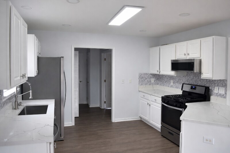 Building Photo - 5412 Cranston Ct