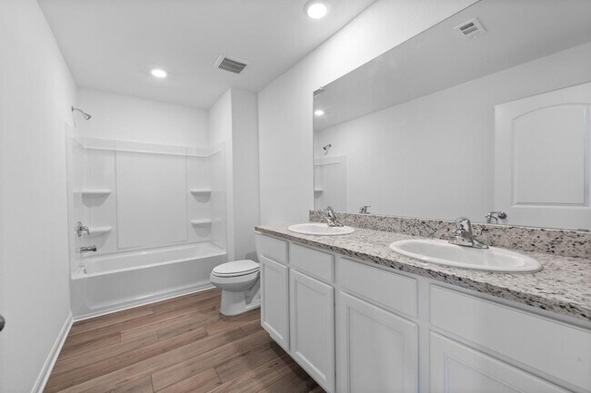 Building Photo - 235 Surrey Oaks