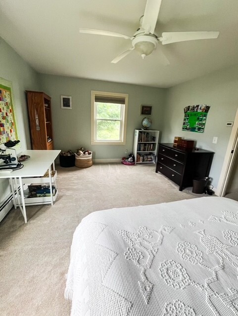 Second Upstairs Bedroom - 5 Horseshoe Ln