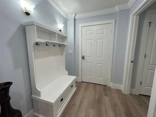 Building Photo - 3702 54th Dr W