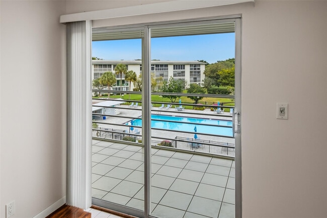 Building Photo - 2505 Antigua Terrace