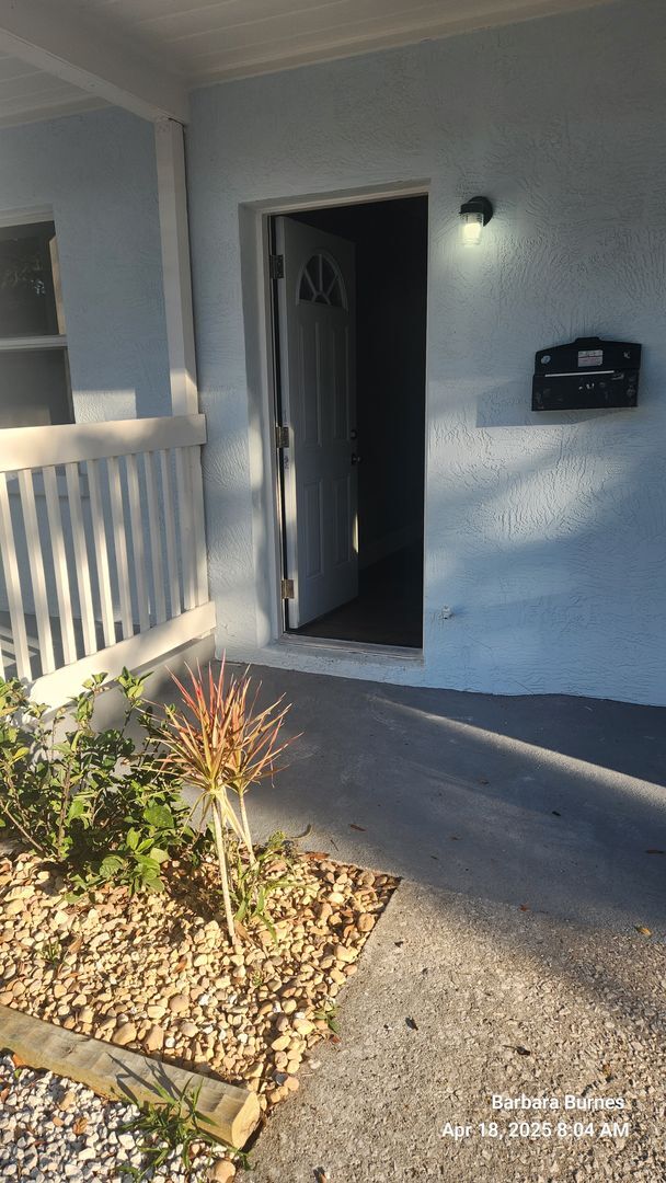 Building Photo - 126 Gardiner Ct