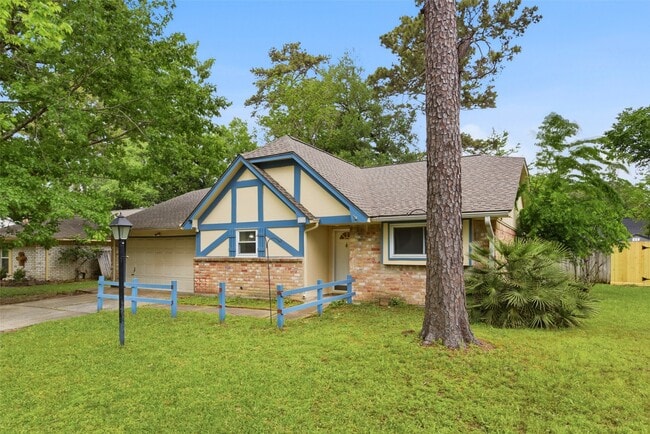 Building Photo - 2115 Oak Shores Dr
