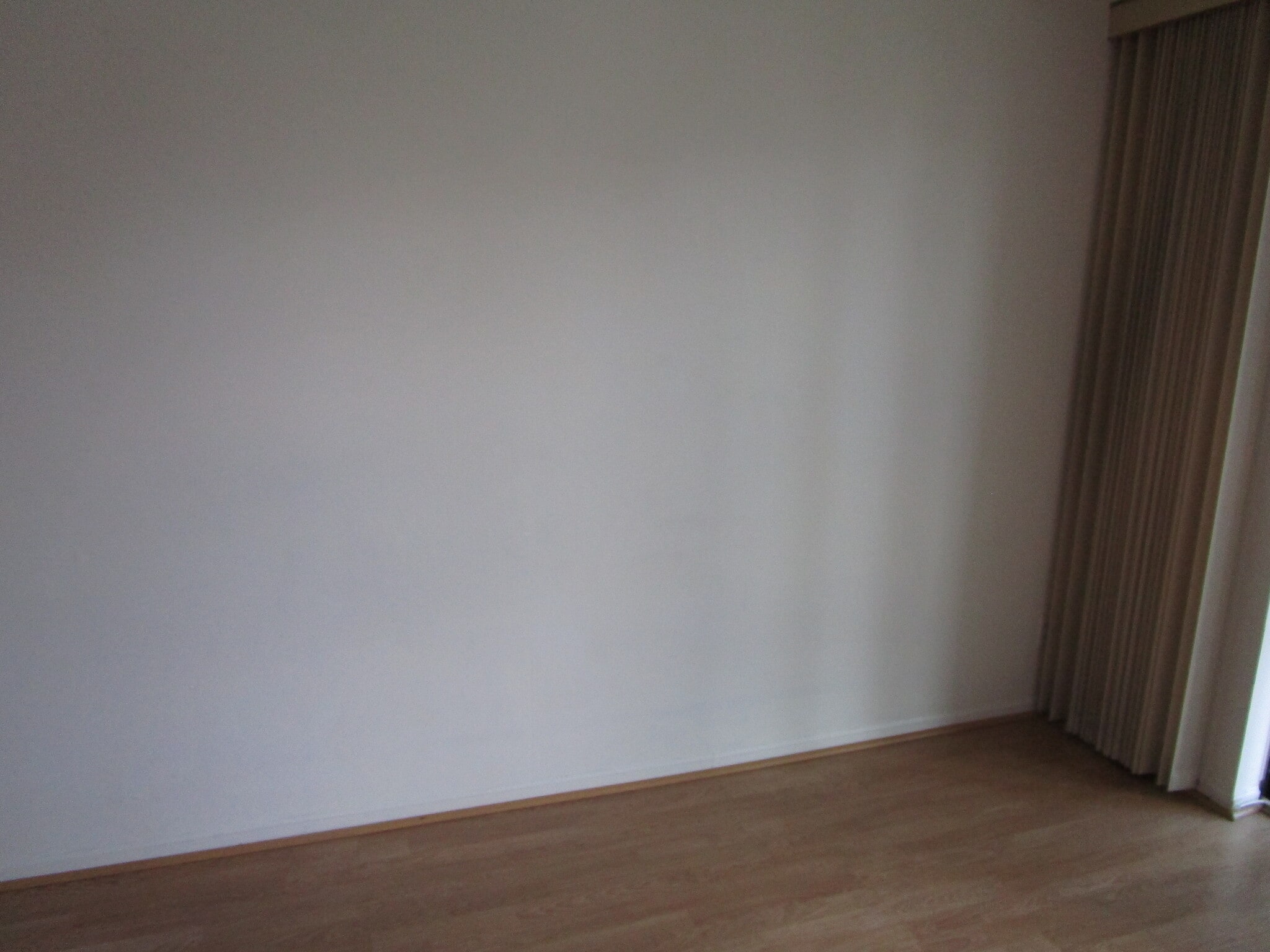 white wall - 2100 Langston Blvd