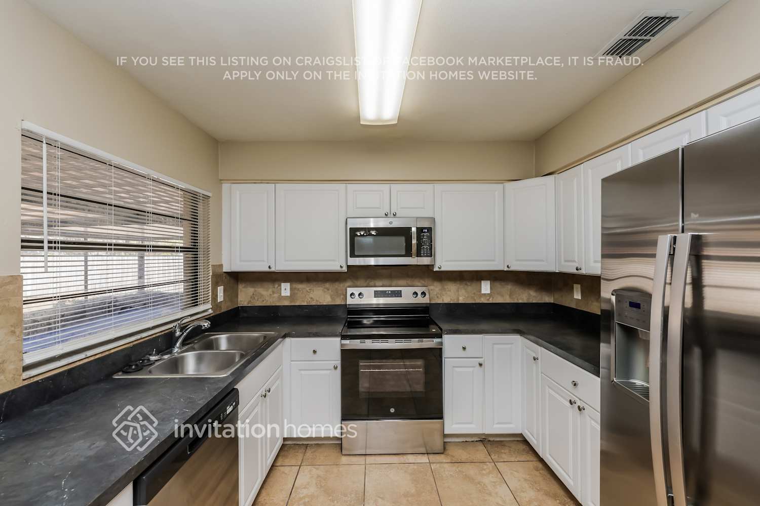 Building Photo - 1204 Letona Ln