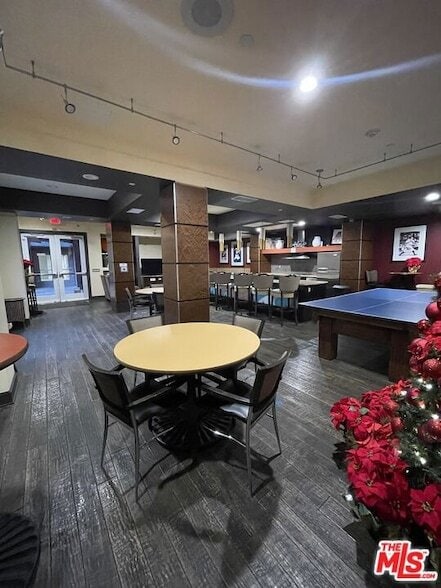 Building Photo - 100 S Alameda St