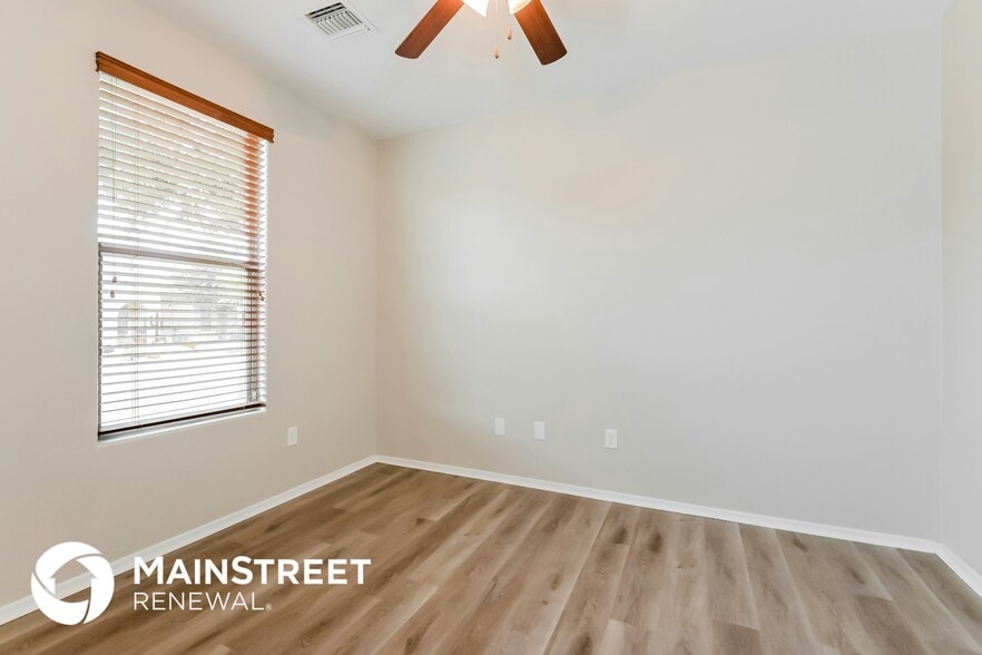 Building Photo - 12534 E Red Canyon Pl