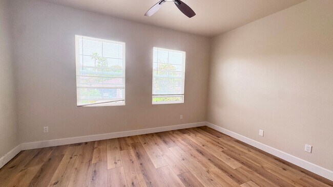 Building Photo - Unfurnished 1 Bedroom with AC and Private ...