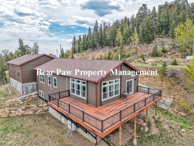 Building Photo - "Experience Mountain Living at Its Finest ...