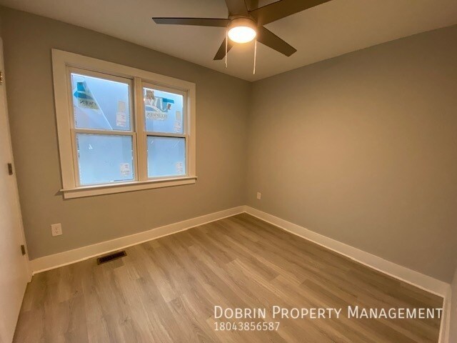 Building Photo - 1715 Maury St