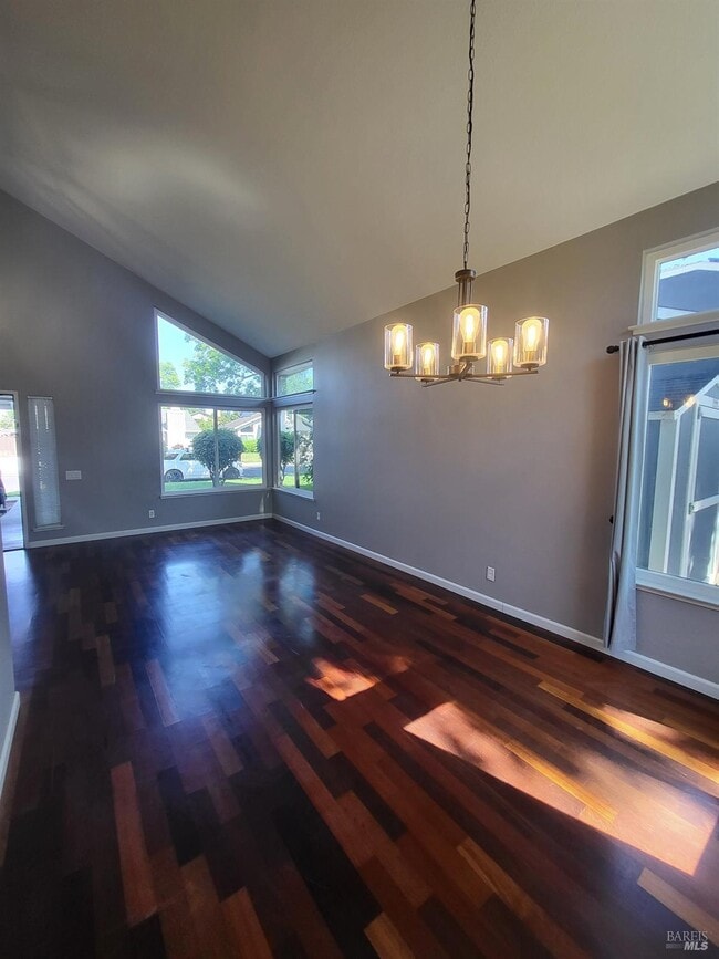 Building Photo - 496 Lupine Cir