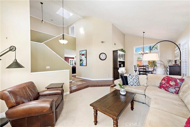 Building Photo - 28371 La Falda