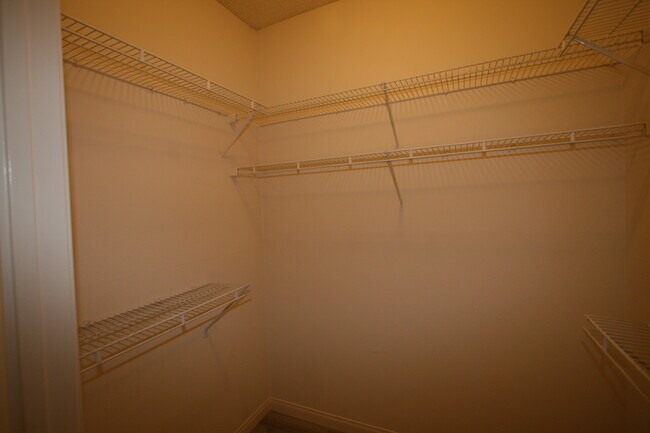 Building Photo - 3637 Clarington Ave