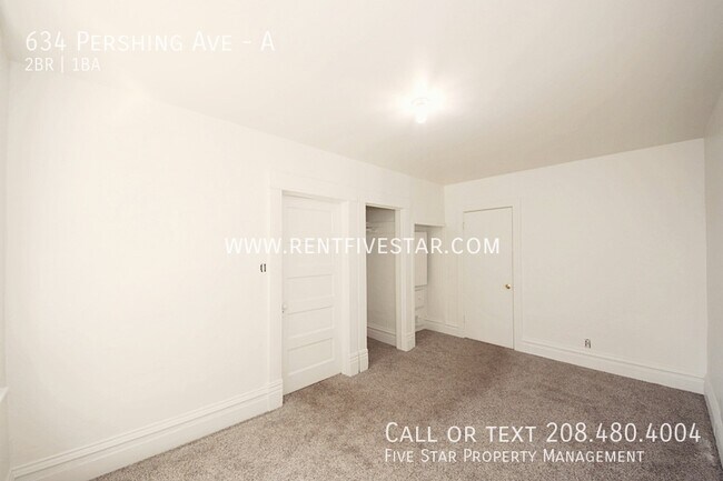 Building Photo - 634 Pershing Ave