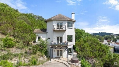 Building Photo - 5312 Scenic View Dr