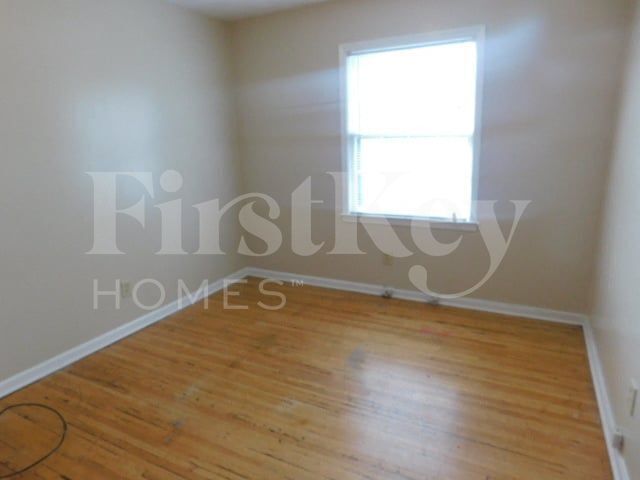 Building Photo - 2024 Janis Dr