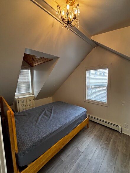 Building Photo - 7416 68th St SE