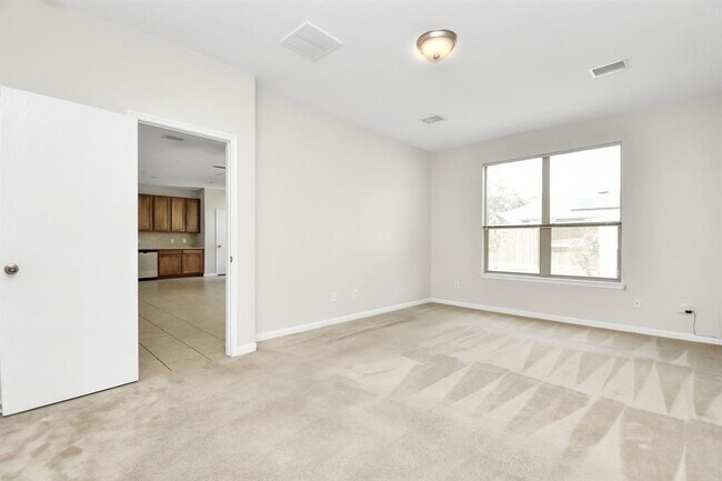 Building Photo - 6903 Oleander Grove Way