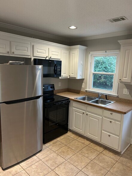 Building Photo - 272 Buena Vista Ct