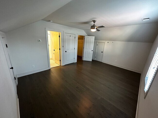 Building Photo - 609 E Duffy Ln