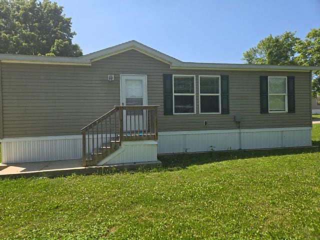 Primary Photo - 54 Malibu Dr
