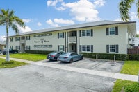 Building Photo - 3700 Polk St Hollywood, FL 33021