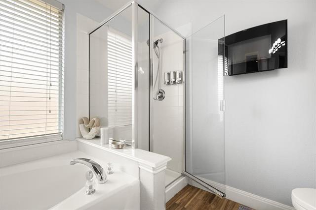 Building Photo - 3817 Laurel Crossing Dr