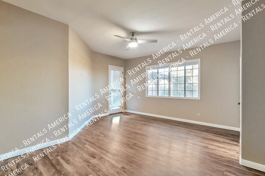Building Photo - 8509 S Camino Bengala
