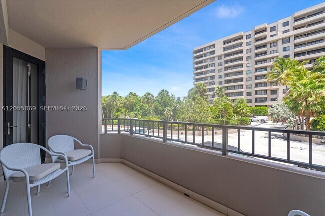 Building Photo - 201 Crandon Blvd