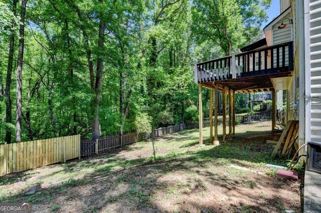 Building Photo - 1530 Plunketts Rd
