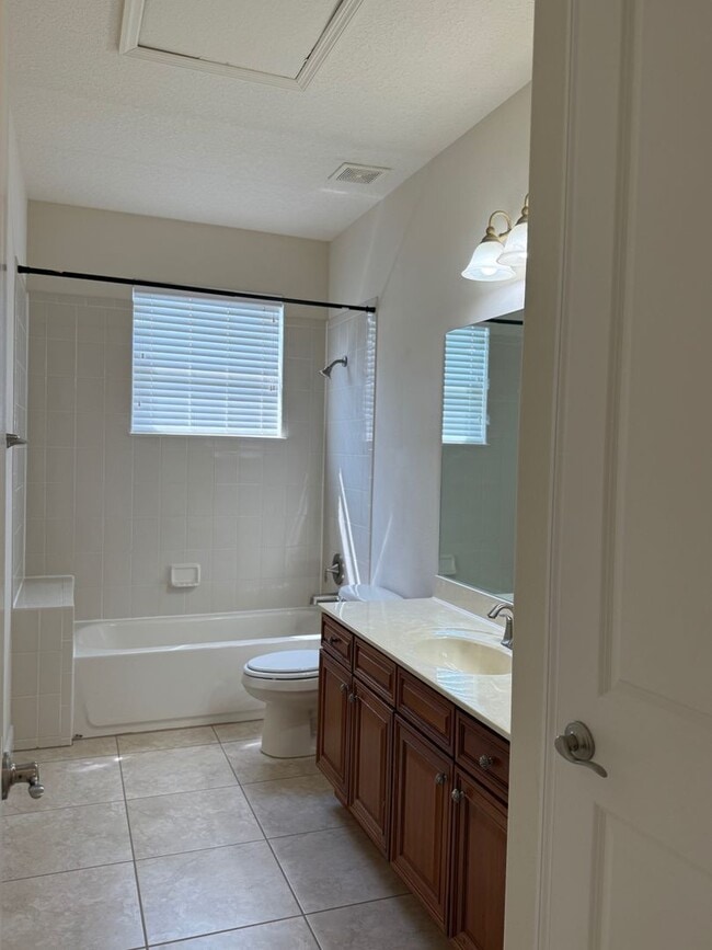 Building Photo - 2740 Swoop Cir