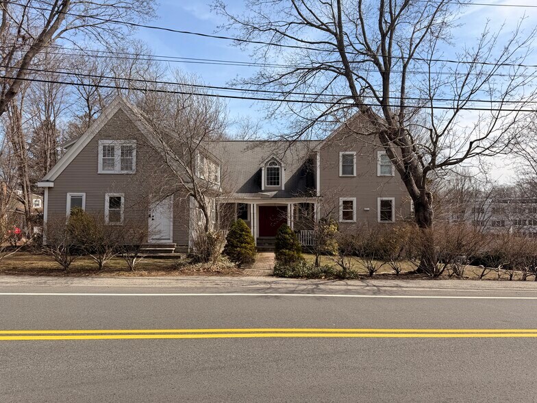 Building Photo - 532 East St