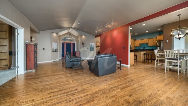 Building Photo - Million Dollar Views in Larkspur