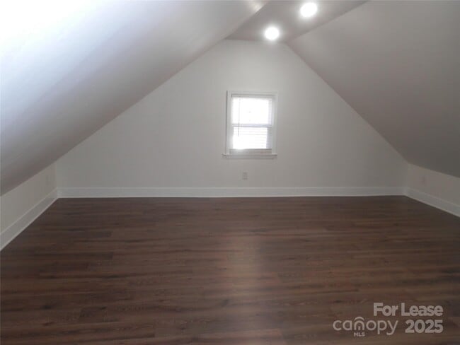 Building Photo - 1712 Washington Ave